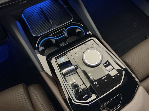 Certified 2024 BMW i5 eDrive40i w/ Premium Package image 13