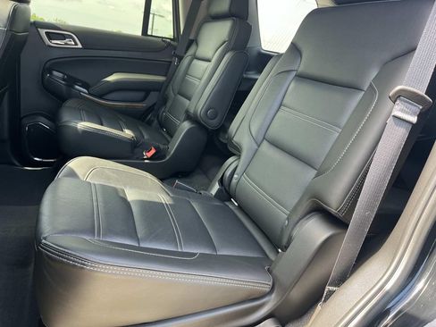 Used 2019 GMC Yukon Denali w/ Denali Ultimate Package AWD/4WD image 23