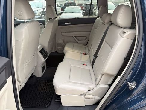 Used 2023 Volkswagen Atlas SE FWD image 24