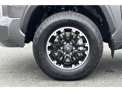 Used 2025 Toyota Tundra SR5 image 30
