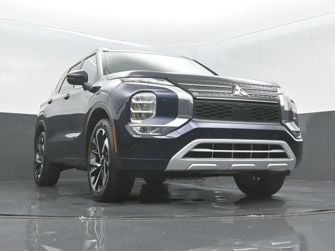 Used 2024 Mitsubishi Outlander SEL image 5