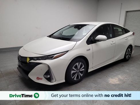 Used 2017 Toyota Prius Prime Advanced image 1
