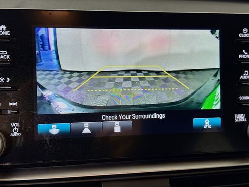 Used 2020 Honda Accord EX-L image 19