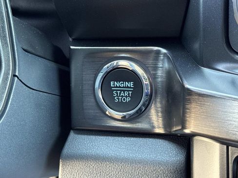 New 2026 Ford F250 Lariat w/ Tremor Off-Road Package AWD/4WD image 17