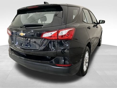 Used 2020 Chevrolet Equinox LS image 5