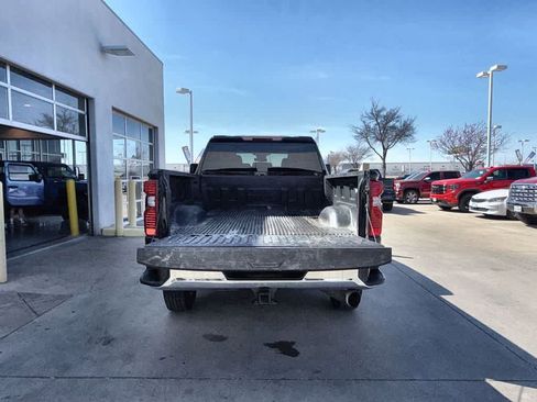 Used 2025 Chevrolet Silverado 2500 LT w/ Convenience Package image 23