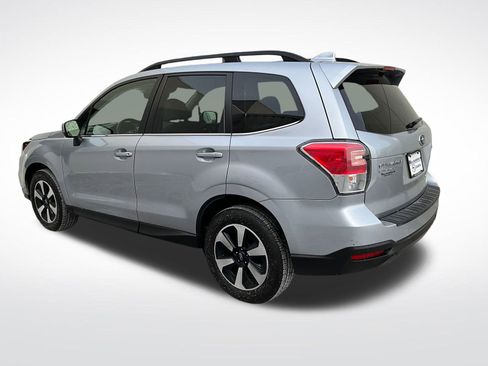 Used 2017 Subaru Forester 2.5i Limited image 13