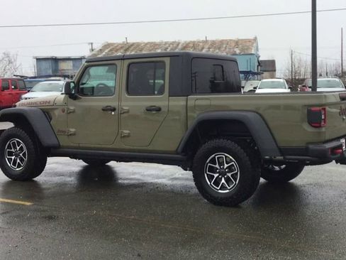 New 2025 Jeep Gladiator Rubicon w/ Safety Group image 6