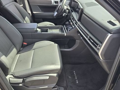 Used 2024 Hyundai Santa Fe SEL FWD image 17
