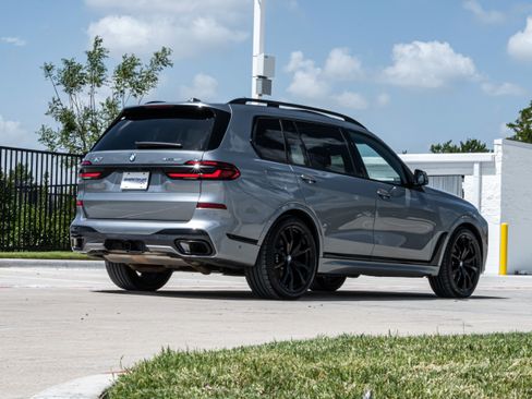 Certified 2025 BMW X7 xDrive40i w/ Executive Package AWD/4WD image 9