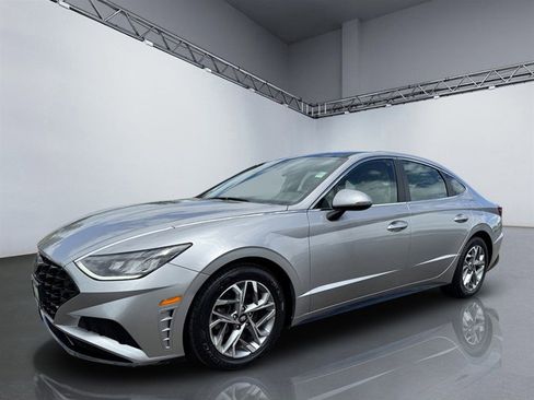 Used 2020 Hyundai Sonata SEL w/ Convenience + Sunroof Package FWD image 10