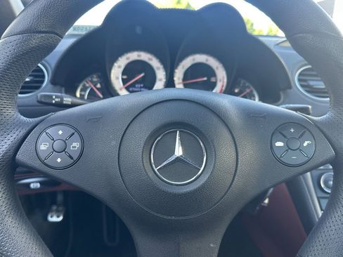 Used 2009 Mercedes-Benz SL 550 image 33