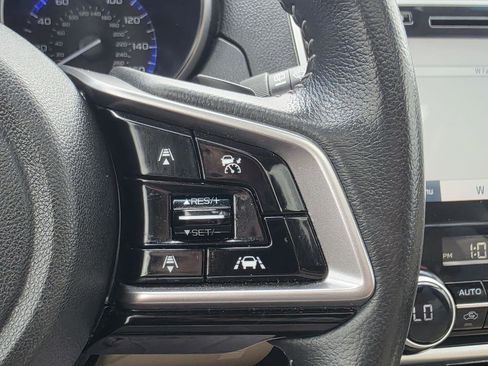 Used 2018 Subaru Outback 3.6R Limited AWD/4WD image 13