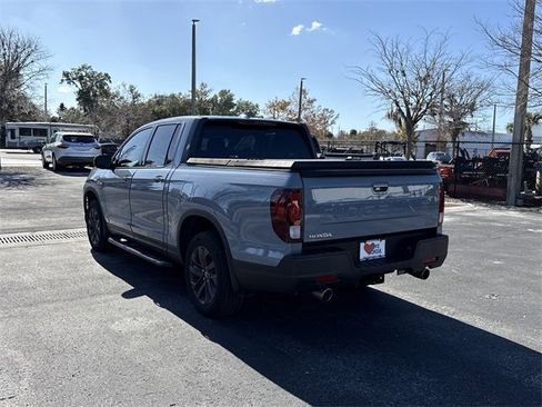Used 2024 Honda Ridgeline Sport image 4