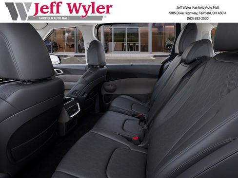 New 2026 Kia Carnival EX image 19