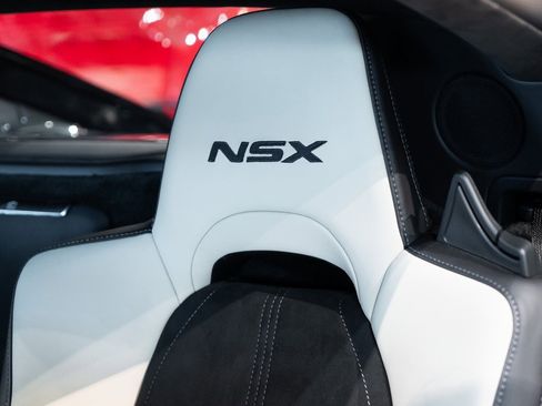 Used 2022 Acura NSX Type S image 6