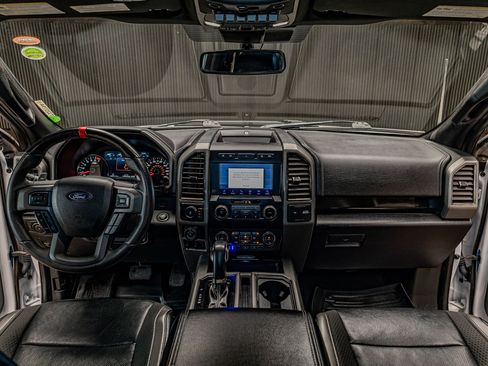 Used 2019 Ford F150 Raptor w/ Equipment Group 802A Luxury AWD/4WD image 17