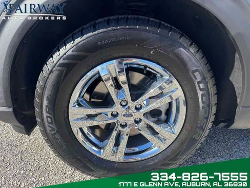 Used 2020 Ford Explorer XLT w/ Equipment Group 202A image 33