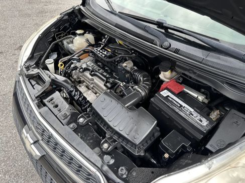 Used 2015 Chevrolet Spark LT image 20