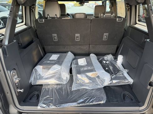 New 2025 Ford Bronco Badlands AWD/4WD image 19