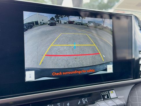 Used 2025 Toyota Camry XLE FWD image 24