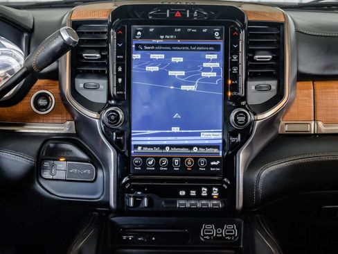 Used 2019 RAM 3500 Limited image 25