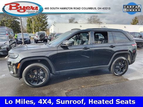 Used 2024 Jeep Grand Cherokee Altitude image 9