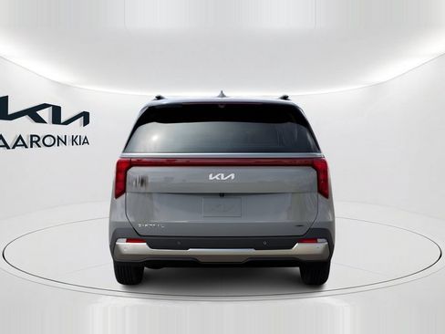 New 2026 Kia Carnival SX FWD image 5
