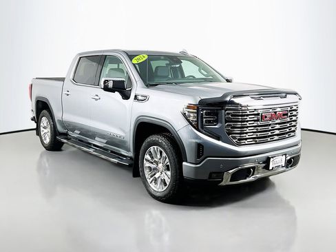 Used 2024 GMC Sierra 1500 Denali w/ Technology Package image 3