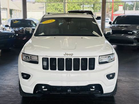 Used 2016 Jeep Grand Cherokee Overland AWD/4WD image 20