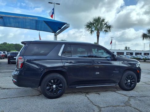 Used 2023 Chevrolet Tahoe LT w/ Luxury Package RWD image 21