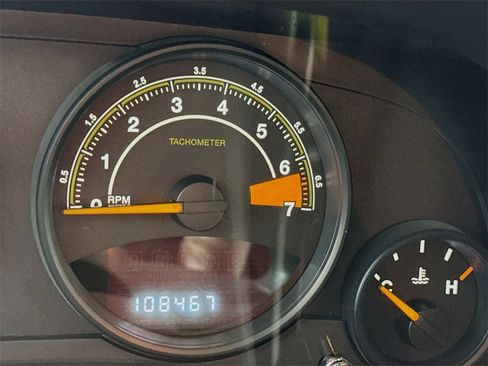 Used 2015 Jeep Compass Sport w/ Power Value Group image 5