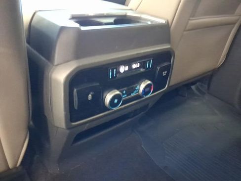 Used 2020 Ford Expedition XLT w/ Equipment Group 202A RWD image 14