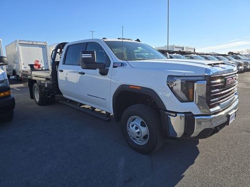 New 2026 GMC Sierra 3500 Pro w/ Convenience Package image 6