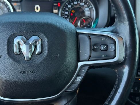 Used 2019 RAM 1500 Big Horn image 17