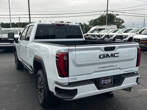 New 2026 GMC Sierra 2500 Denali Ultimate AWD/4WD image 8