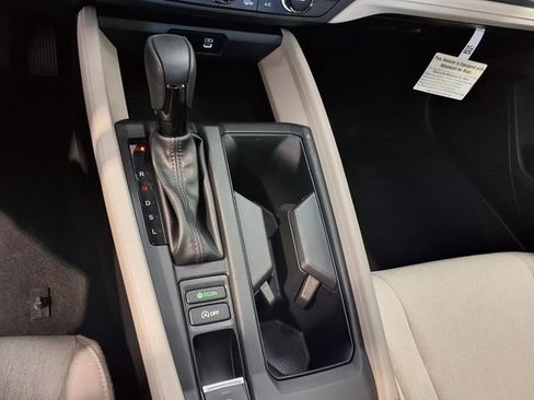 Certified 2025 Honda Accord SE image 14