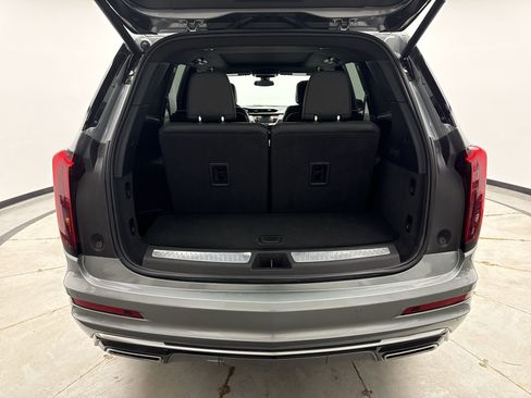 Used 2025 Cadillac XT6 Premium Luxury image 26