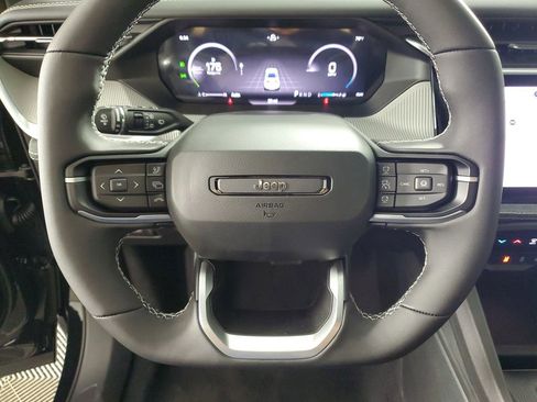 New 2026 Jeep Cherokee Laredo AWD/4WD image 20