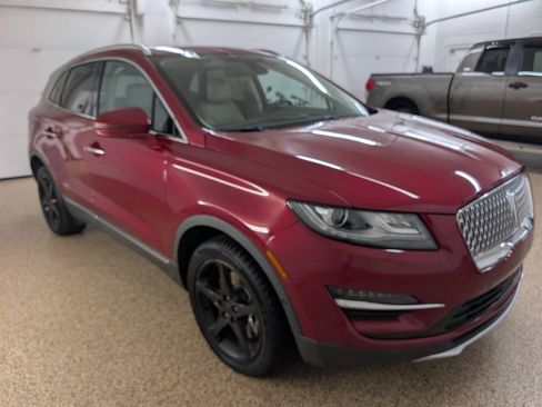 Used 2019 Lincoln MKC Reserve w/ MKC Technology Package AWD/4WD image 5