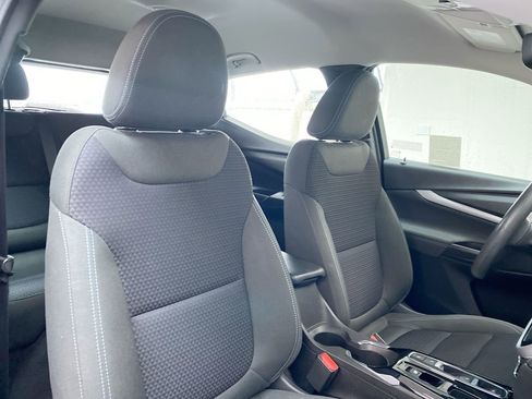 Used 2022 Chevrolet Bolt EUV LT image 30