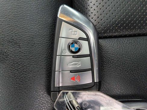 Certified 2022 BMW X5 xDrive40i w/ Parking Assistance Package image 36