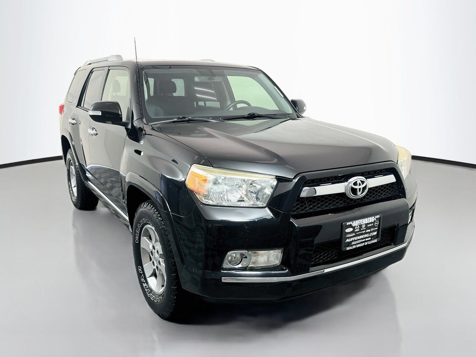 Used 2013 Toyota 4Runner SR5 AWD/4WD image 1