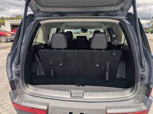 Used 2026 Hyundai Santa Fe SEL image 13