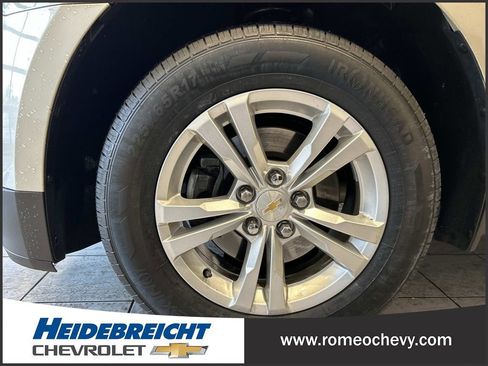 Used 2015 Chevrolet Equinox LS image 8