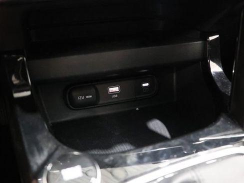 Used 2025 Kia Seltos S FWD image 29