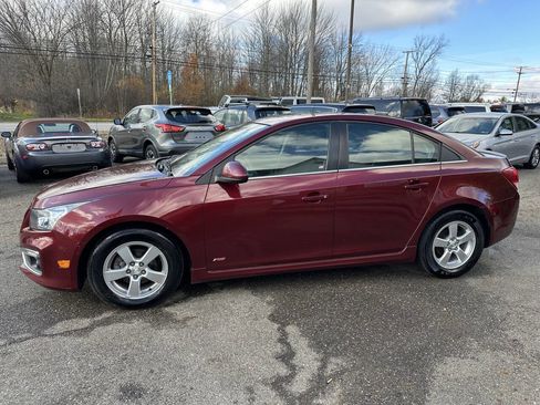 Used 2015 Chevrolet Cruze LT w/ Sun And Sound Package image 3