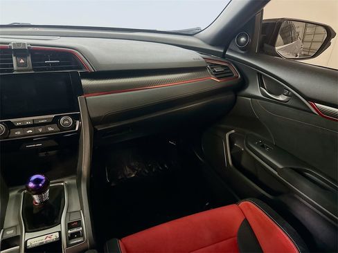 Used 2021 Honda Civic Type R image 18