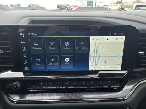 Used 2025 Chevrolet Silverado 1500 ZR2 w/ Technology Package image 28