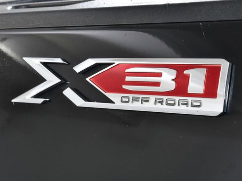 Used 2021 GMC Sierra 2500 SLE w/ SLE Value Package; image 22